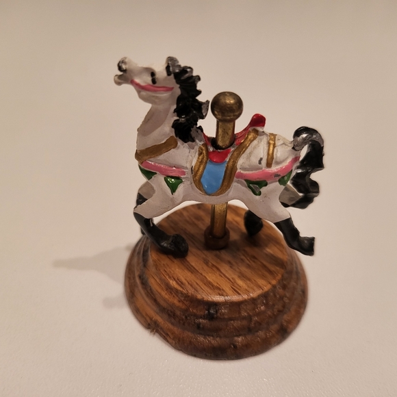 Vintage miniature carousel horses - Metal & Wood base turns - Picture 4 of 13